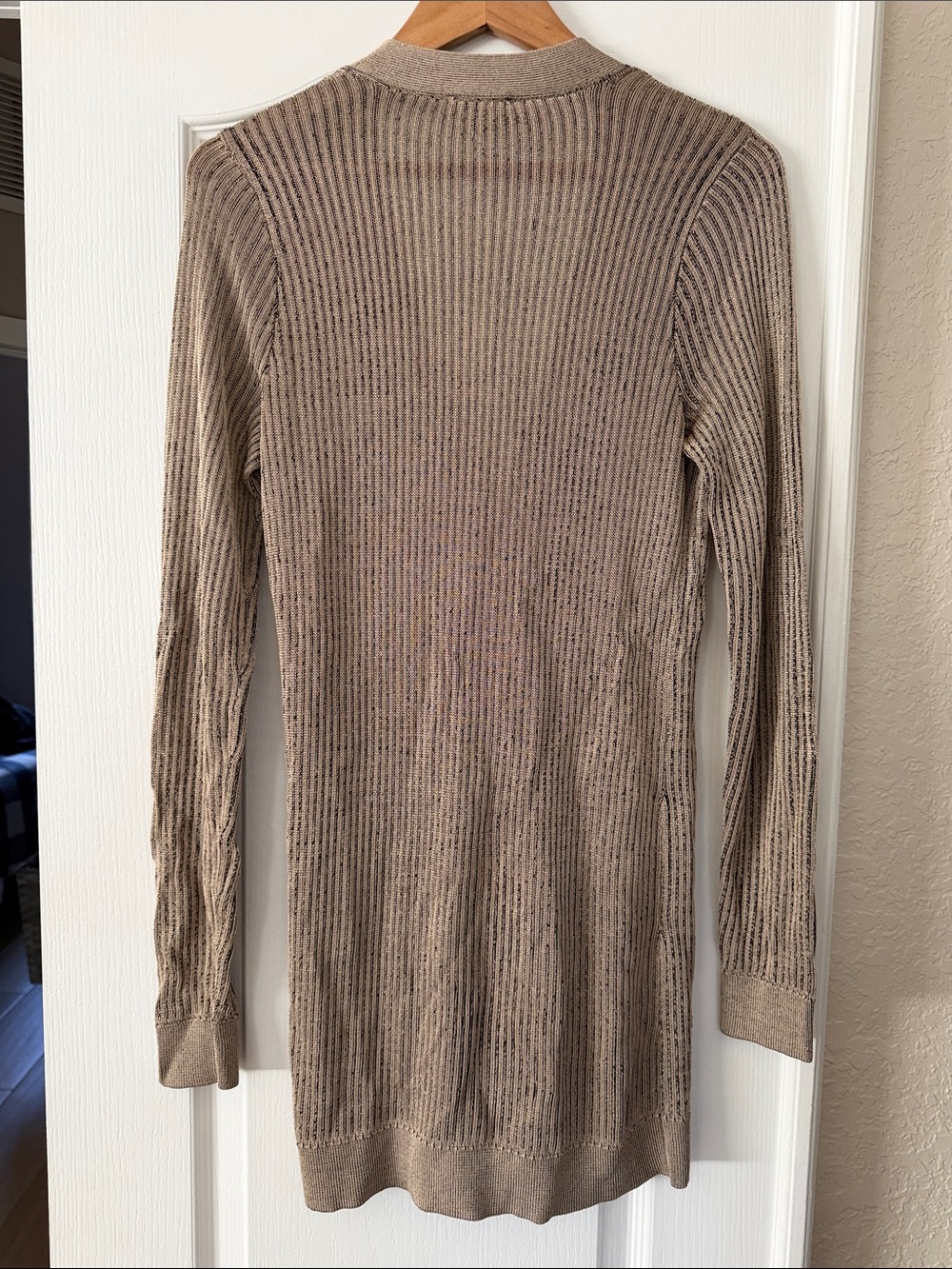 L'AGENCE  Millie Cardigan Long Ribbed Taupe Gold Metallic - Picture 6 of 10